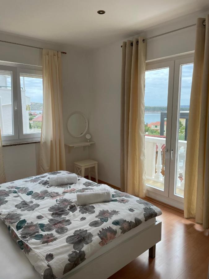 Apartments Rafaela Barbat na Rabu Kültér fotó