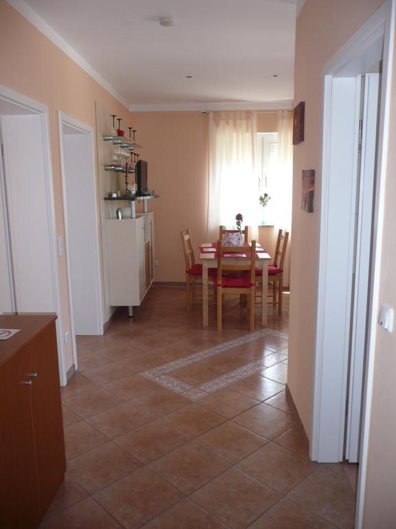 Apartments Rafaela Barbat na Rabu Kültér fotó